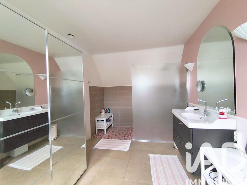 Maison - 160 m² - 6 pièces