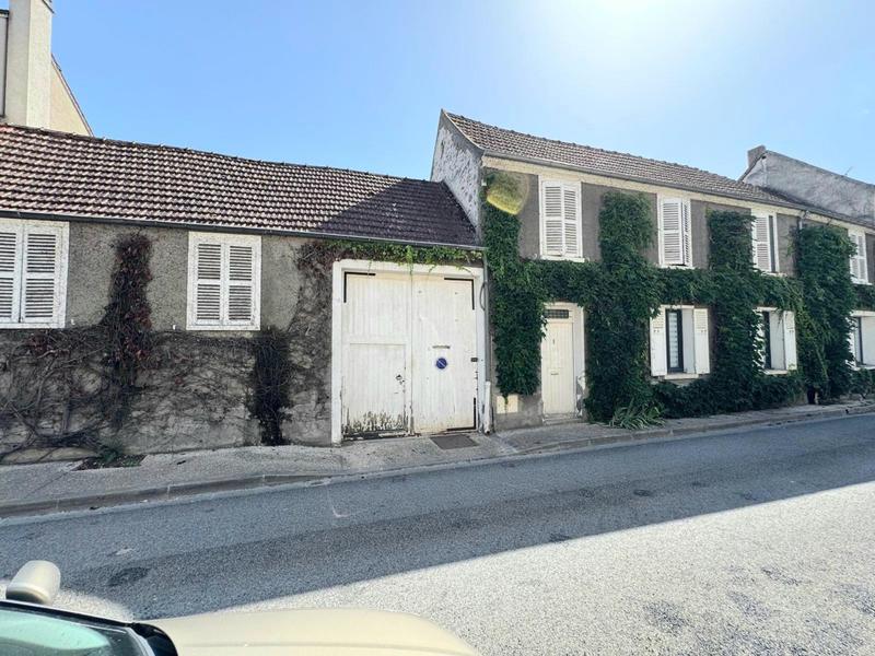 Maison - 170 m² - 8 pièces