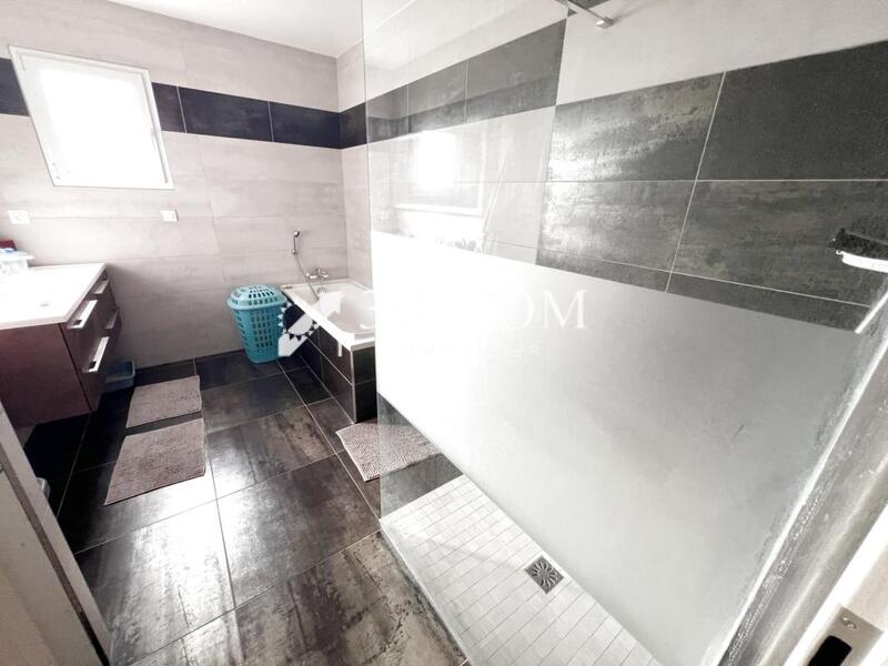 Maison - 133 m² - 5 pièces