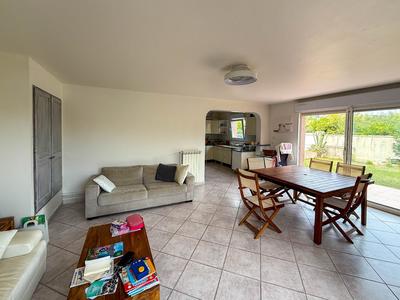 Maison - 99 m² - 4 pièces