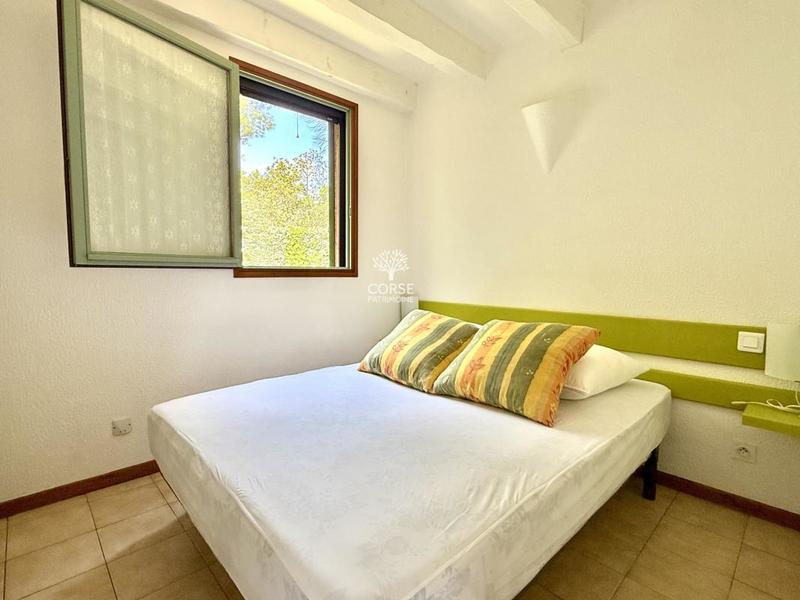 Villa - 185 m² - 15 pièces