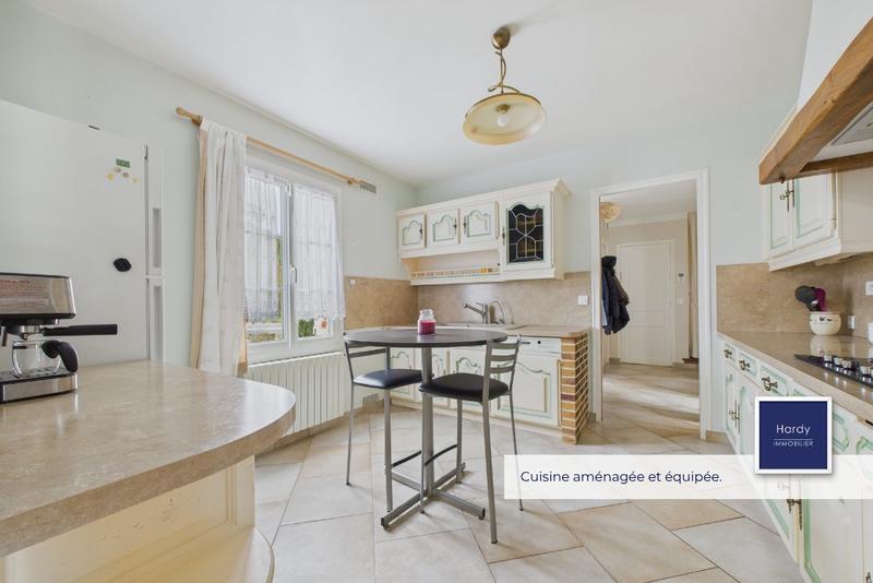 Maison - 146 m² - 7 pièces