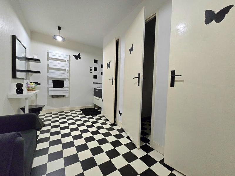 Maison - 220 m² - 9 pièces