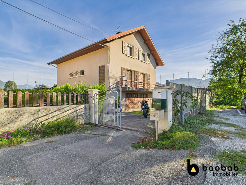 Appartement - 83 m² - 3 pièces