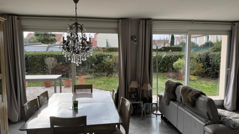 Maison - 120 m² - 6 pièces