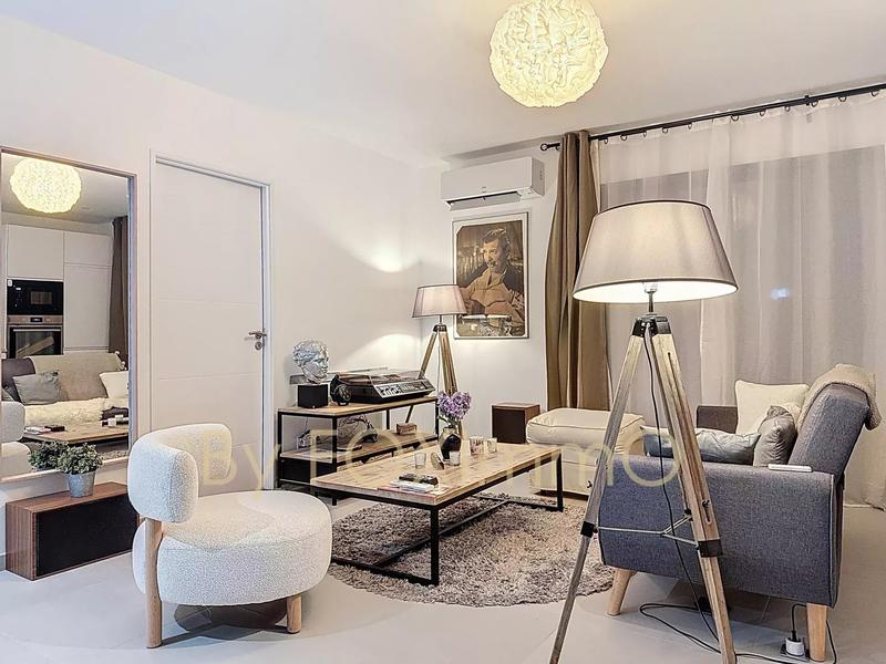 Villa - 102 m² - 4 pièces