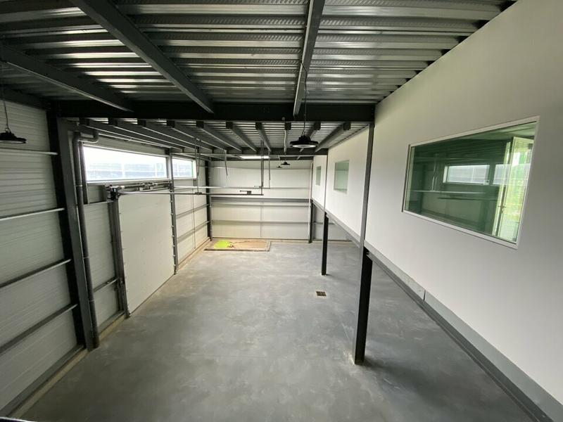 Local d'activité / Entrepôt - 782 m²