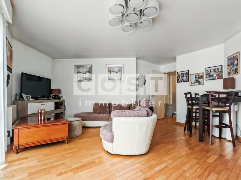 Appartement - 64 m² - 3 pièces