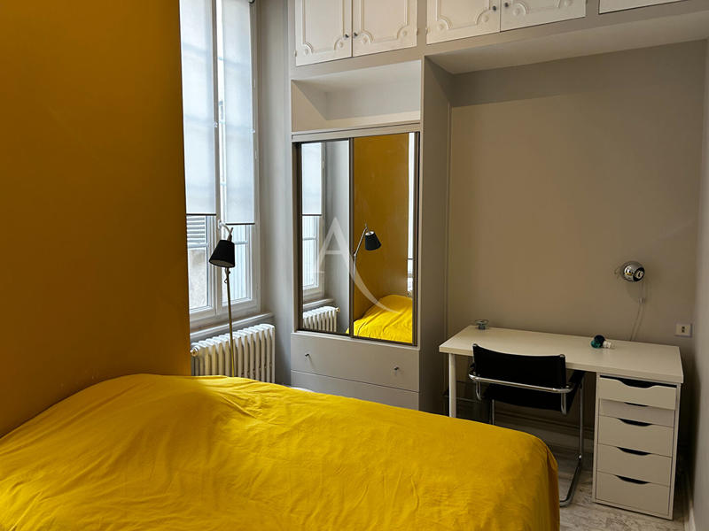 Appartement - 110 m² - 4 pièces