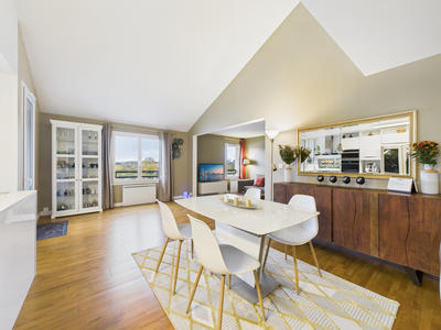 Appartement - 130 m² - 5 pièces