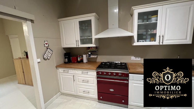 Maison - 150 m² - 5 pièces