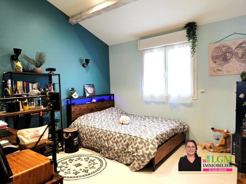 Maison - 228 m² - 7 pièces