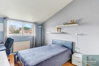 Maison - 176 m² - 6 pièces