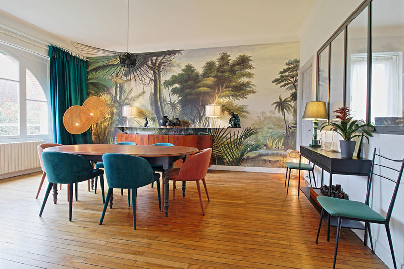 Maison - 273 m² - 7 pièces