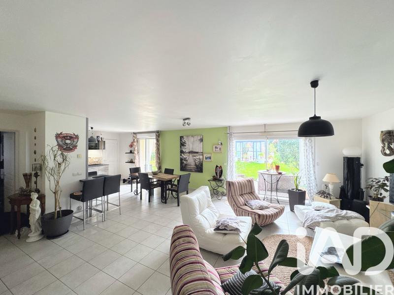 Maison - 109 m² - 4 pièces