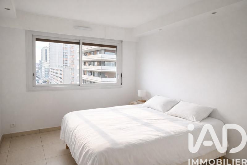 Appartement - 90 m² - 5 pièces