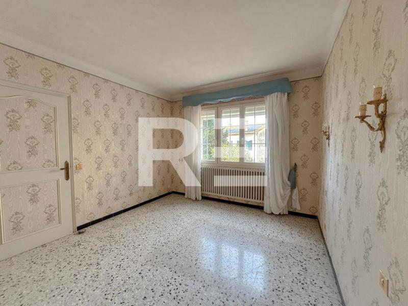 Maison - 138 m² - 5 pièces