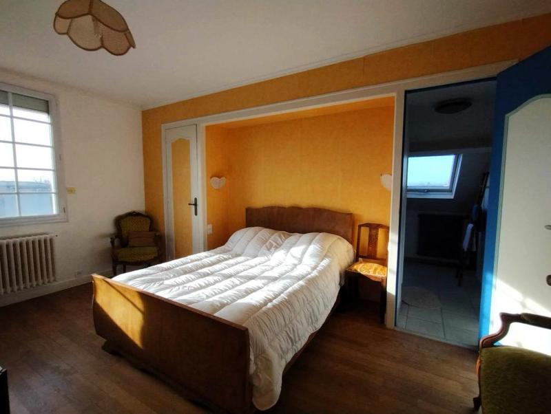 Maison - 346 m² - 15 pièces