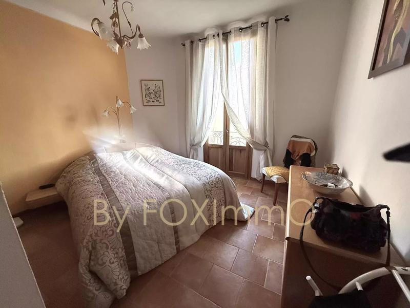 Appartement - 87 m² - 3 pièces