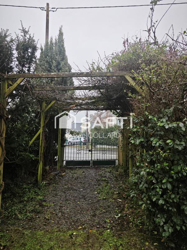 Maison - 94 m² - 5 pièces