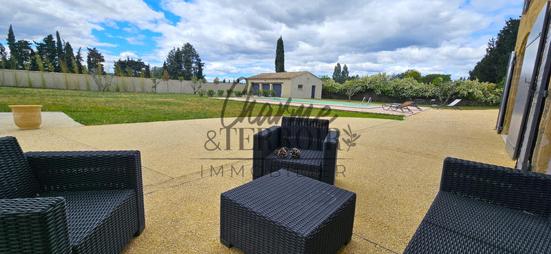 Mas - 192 m² - 7 pièces