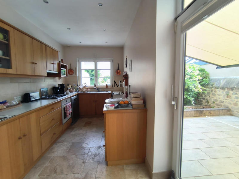 Maison - 160 m² - 6 pièces