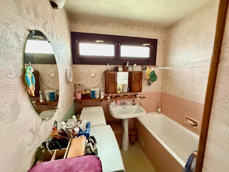 Appartement - 93 m² - 5 pièces