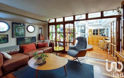 Maison - 185 m² - 7 pièces