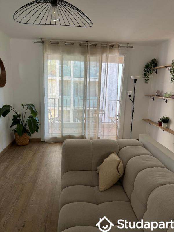 Appartement - 70 m² - 4 pièces