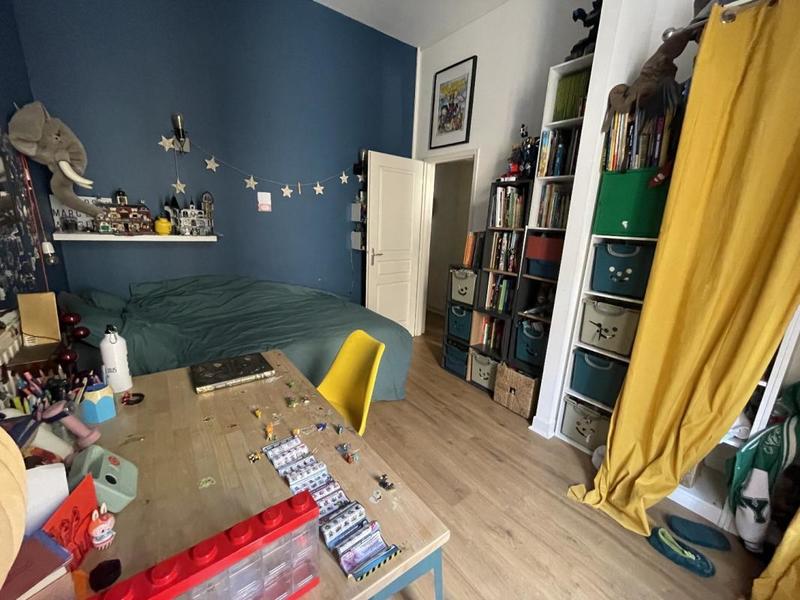 Appartement - 145 m² - 5 pièces