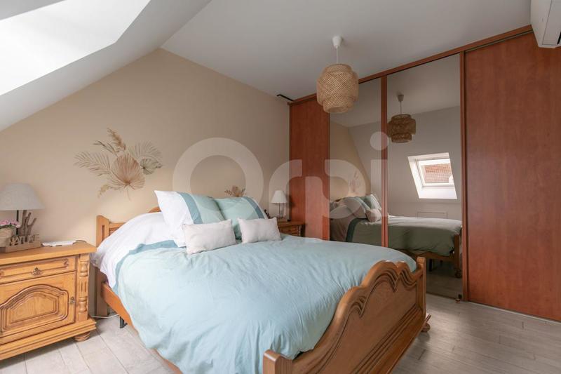 Maison - 99 m² - 4 pièces