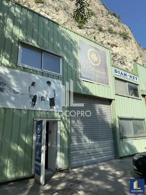 Local d'activité / Entrepôt - 500 m²