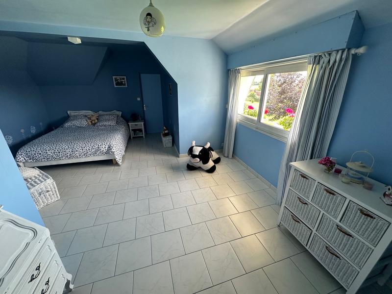 Maison - 255 m² - 5 pièces