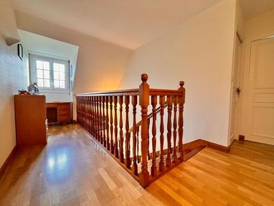 Maison - 111 m² - 5 pièces