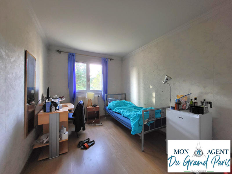 Maison - 163 m² - 8 pièces