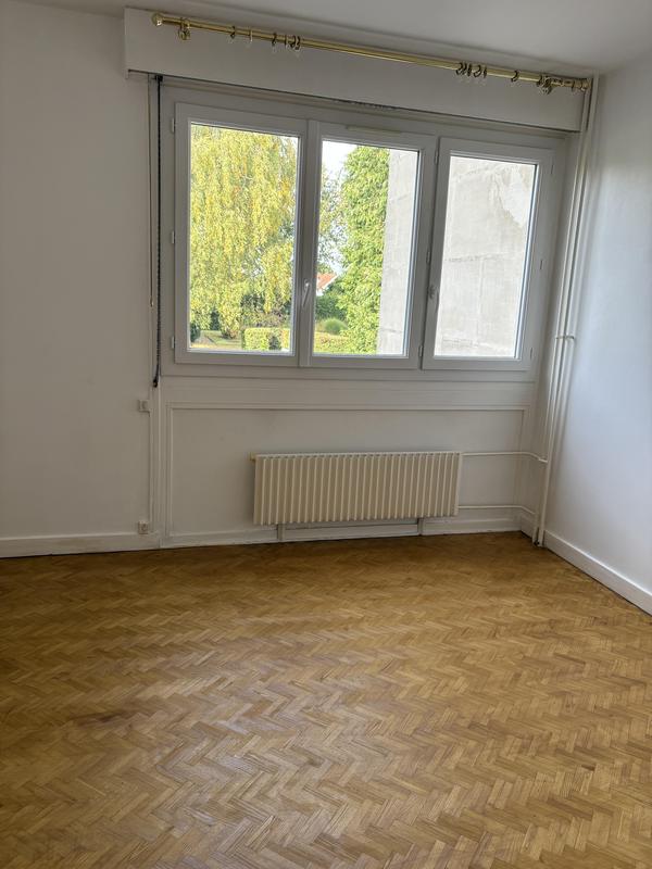 Appartement - 82 m² - 3 pièces