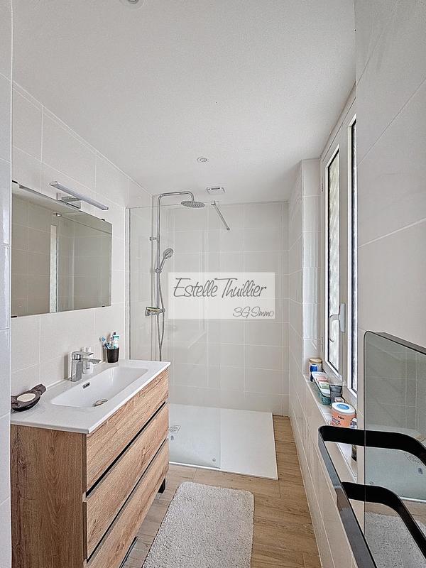 Maison de ville - 90 m² - 5 pièces