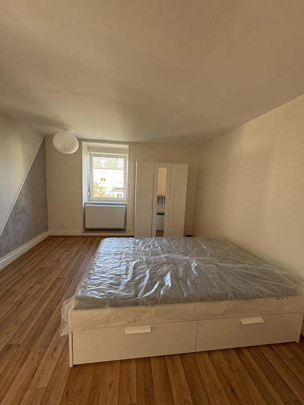 Appartement - 98 m² - 4 pièces