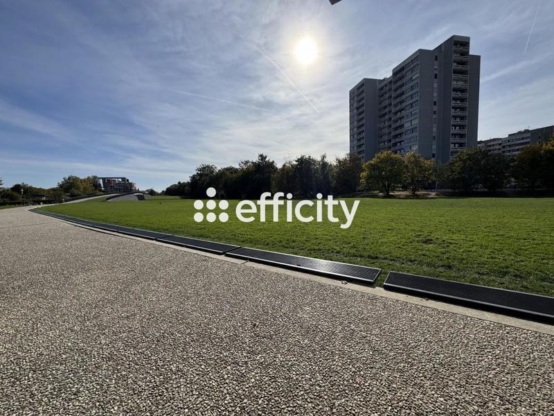 Appartement ancien - 80 m² - 4 pièces
