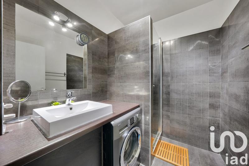 Appartement - 81 m² - 4 pièces