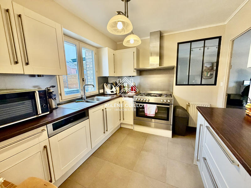 Maison - 117 m² - 5 pièces