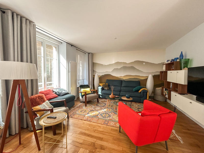 Appartement - 101 m² - 3 pièces