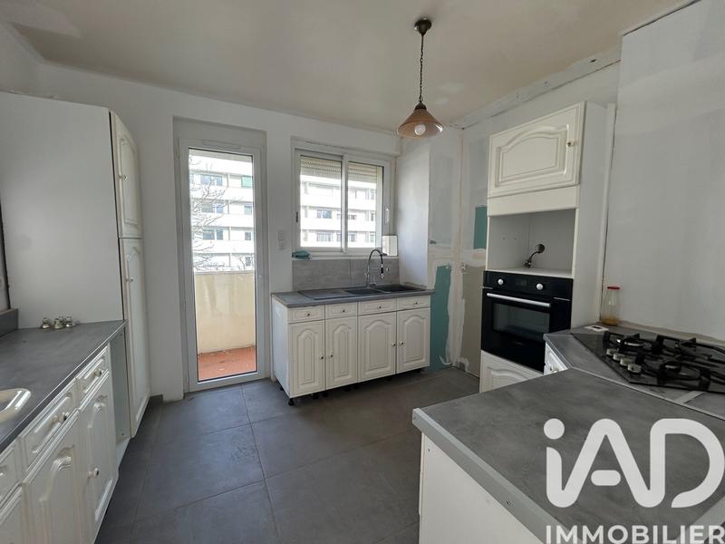 Appartement - 106 m² - 5 pièces