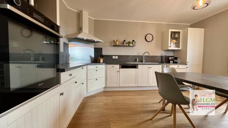 Maison - 115 m² - 4 pièces