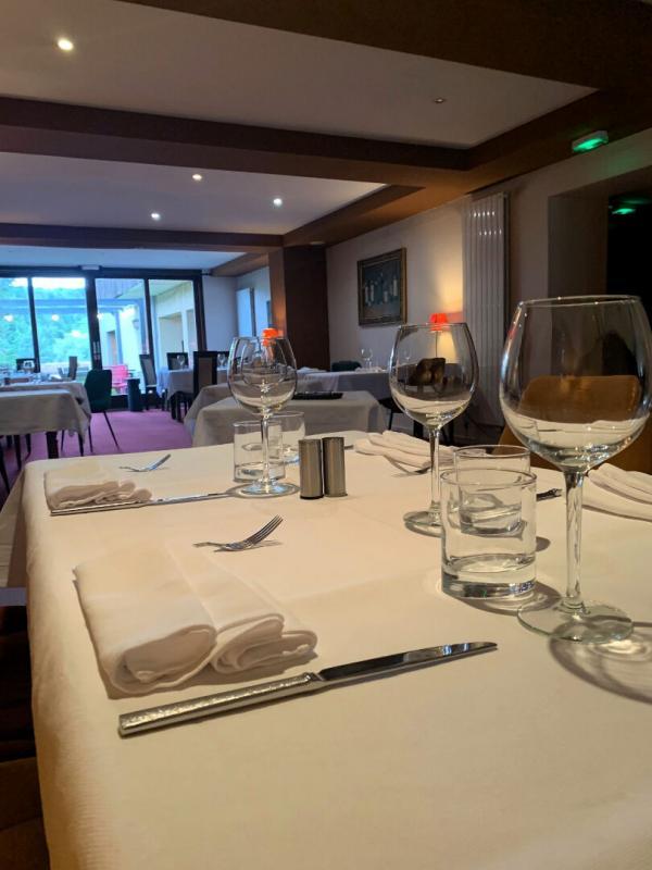 Hôtel particulier - 2 000 m² - 30 pièces