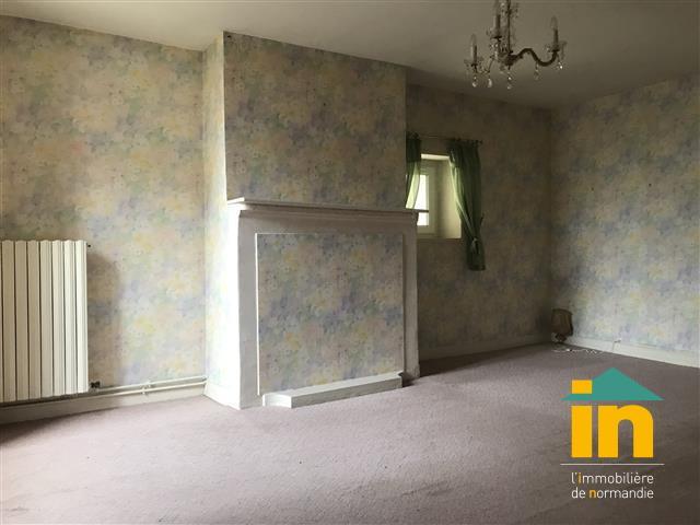 Maison - 84 m² - 4 pièces