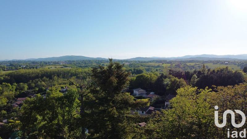 Maison - 282 m² - 8 pièces