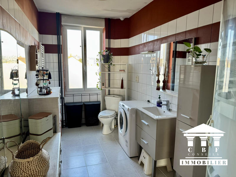 Maison - 145 m² - 6 pièces