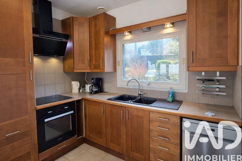 Maison - 197 m² - 10 pièces