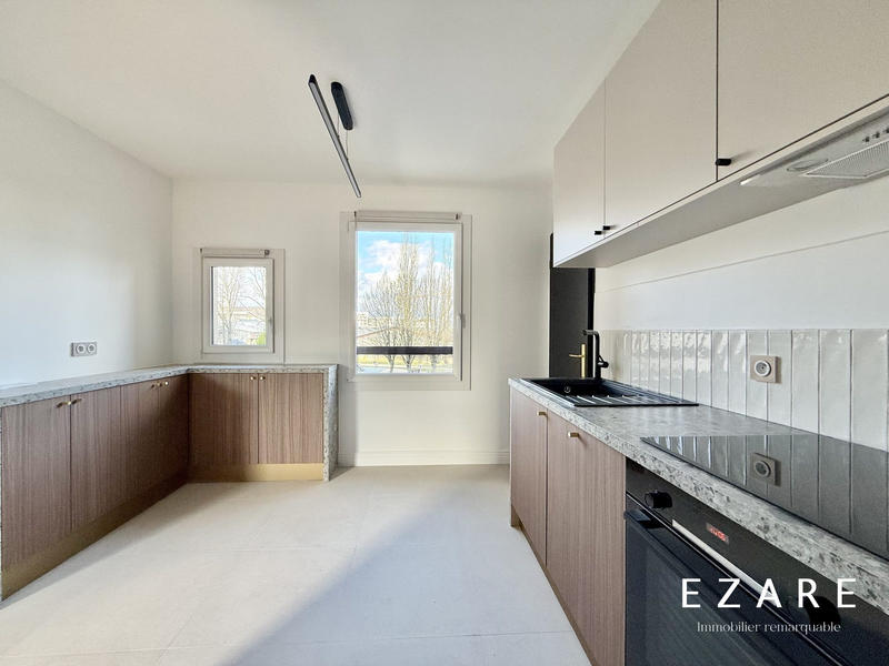 Appartement - 84 m² - 4 pièces